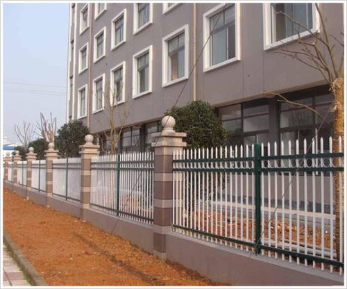 邊陲孤堡 四 校園惡霸,苦行僧人